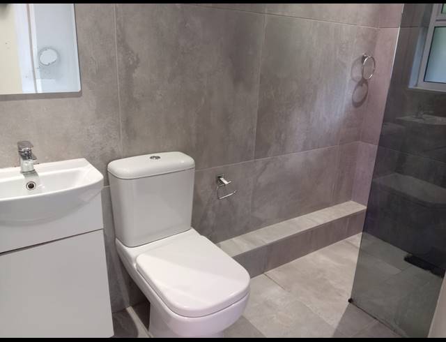 2 BEDROOM SIMPLEX FOR SALE IN BELLAIR
